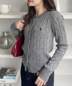 U.S. POLO ASSN. Ada.別注ケーブルニットカーディガン