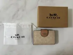 新品　COACH コーチ　レディース　二つ折り財布　シグネチャー