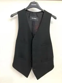 2026年最新】RAF SIMONS メンズ ベストの人気アイテム - メルカリ