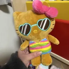 日焼けキティ ぬいぐるみ