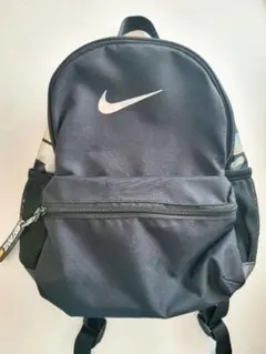 NIKE　リュック　ミニバックパック　キッズのサムネイル