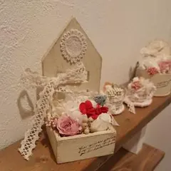 たまっち♪様専用♪ガーデンウッドプランターBOX風アレンジ♪素敵ローズ入り