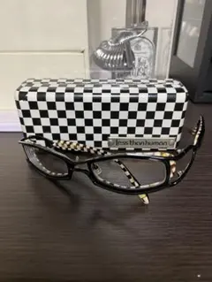 2025年最新】LESS than humanの人気アイテム - メルカリ