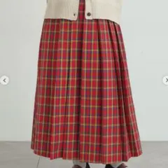 サマンサモスモス　帯電防止裏地　柄アソートプリーツスカート　レッド