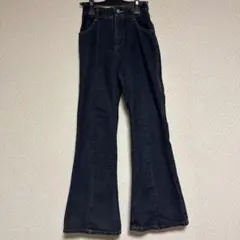 エムズエキサイト フレアデニムパンツ