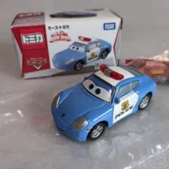 カーズトミカ　サリー　ポリスタイプ　新品　絶版 Amazon.co.jp: トミカ カーズ レスキューゴー!ゴー! サリー