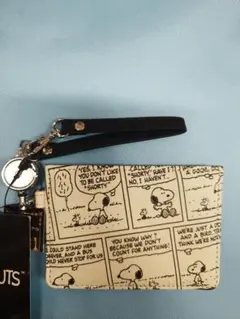 新品☆スヌーピーリール付きパスケース　定期入れ