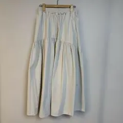 オフホワイト フレアロングスカート