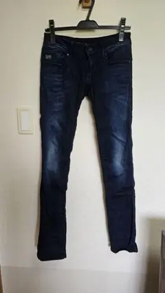 G-STAR ローライズストレートデニム ダークブルー