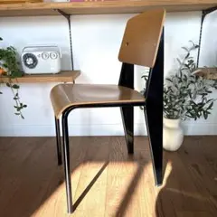 Vitra /Standard Chair 正規品 黒 Jean Prouveのサムネイル