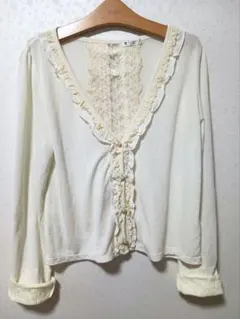アクシーズ♡アイボリー レース装飾 長袖カーディガン