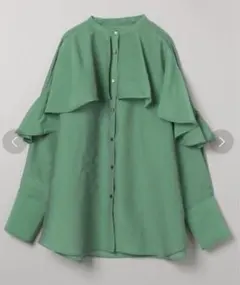 【JEANASIS】シャンブレーリッチケープフリルシャツ グリーン