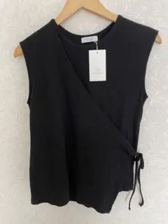 【新品未使用】BEAUTY&YOUTH ブラックタンクトップ FREEサイズのサムネイル