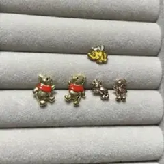 Disney ディズニー　ピアス　アクセサリー　プーさん　　ピグレット　セット