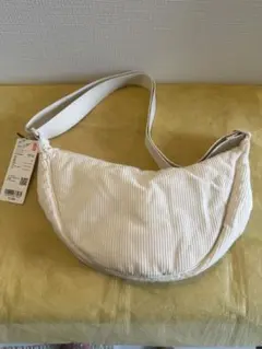 UNIQLO ラウンドミニショルダーバック(新品未使用タグ付き) ￼