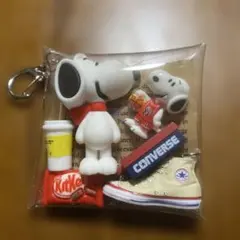 スヌーピーガチャつめ風ポーチ