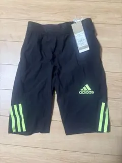 未使用adidasアディダス メンズM　ショートタイツ　HE6986のサムネイル