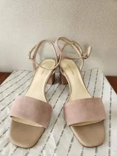 Odette e Odile ベージュヒールサンダル (25.0㎝)のサムネイル