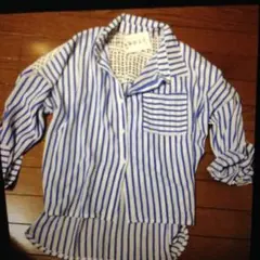 新品 タグ付き 美品 未使用 ストライプブラウス