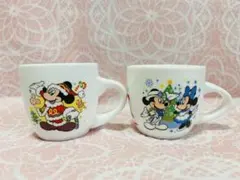 Disney クリスマス2004 スーベニアカップ2個セットのサムネイル