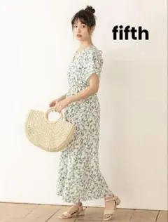 fifth カシュクールフラワーワンピース