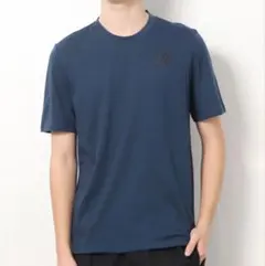 未使用＊アディダス　半袖Tシャツ エアロレディ　Oサイズ