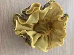 イエローカラー シュシュ