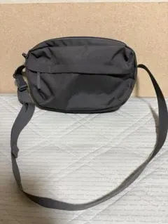 ウエストポーチにもなる 撥水ショルダーバッグ チャコールグレー