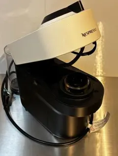 ネスプレッソ☆コーヒーメーカー ☆レッド ☆ミルクフォーマー付