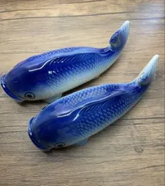 昭和レトロな陶器の鯉　置物、花瓶 青色のサムネイル