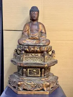 時代物 木造 玉眼 座像 仏像 寄木 仏教美術 木彫り 時代物 木造 玉眼 座像 仏像 寄木 仏教美術 木彫り 美術品