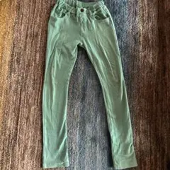 BREEZE グリーン 長ズボン 140サイズ