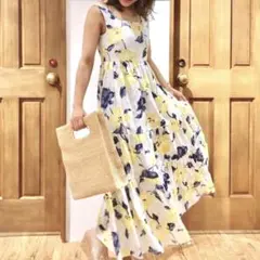 【最終値下げ】【MERCURYDUO】花柄ティアードワンピース