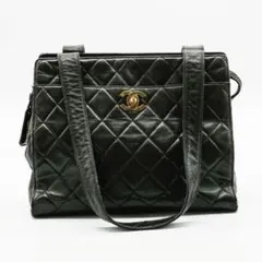 CHANEL キルティング ショルダーバッグ