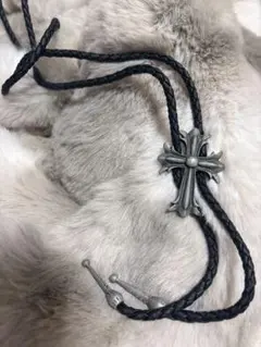 クロスモチーフ ブラック ネックレス