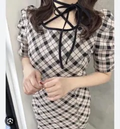 evelyn チェック柄 半袖 ワンピース evelyn 半袖 チェックフィットOP ワンピース - メルカリ