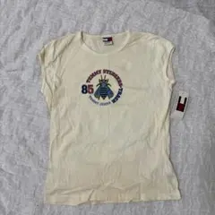 Tommy HILFIGER(トミーヒルフィガー)半袖Tシャツ。タグ付き。