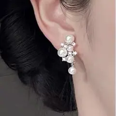 【新品未使用】ピアス パール ビジュー シルバー 結婚式 華やか
