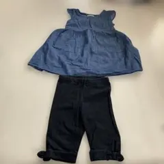 anyfamデニムブルーのワンピースとブラックパンツのセット