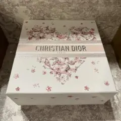 DIOR ディオール ギフトボックス 2026 桜 春 最新 3月 ホリデー