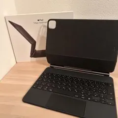 極美品　11インチ　iPad Magic Keyboard　MXQT2J/A