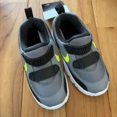 NIKE スニーカー グレー/イエロー ベルクロ