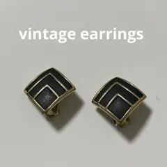 ヴィンテージ　スクエアイヤリング　アクセサリー　ブラック×ゴールド