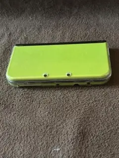 New 3DS LL ライムグリーン　本体 充電器付き