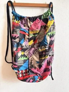 値下げ！H &M グラフィック柄　ナップサック　ナイロン 軽量