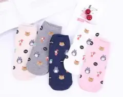✨新商品2点限定✨となりのトトロ 靴下 5足 レディース / キッズ ソックス
