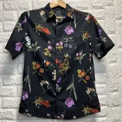 H&M ボタニカル柄 半袖シャツ S ブラック 花柄 総柄 レギュラーフィットのサムネイル