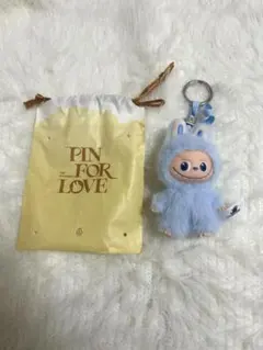 ラブブ　POP MART THE MONSTERS PIN FOR LOVE D