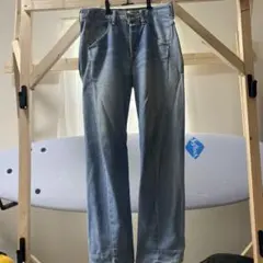 Levi's ライトブルーデニム