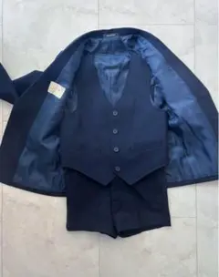 ピノチオ　スリーピース　スーツ　ネイビー